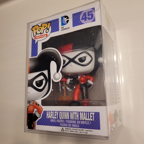 FUNKO POP x DC COMICS CLASSICS Harley Quinn With Mallet Vinyl Figure #45 - Picture 14 of 16
